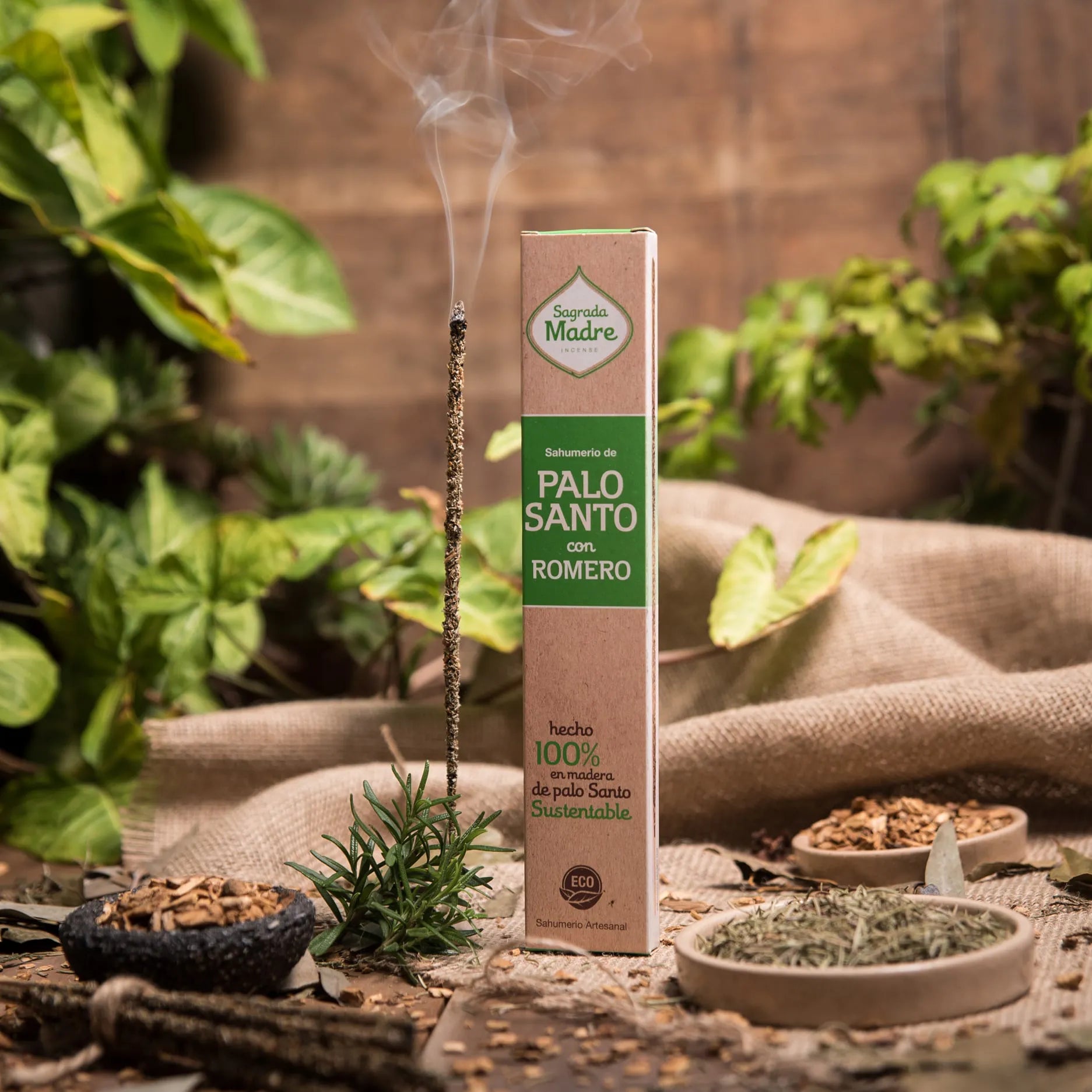 Incenso Natural Palo Santo com Alecrim - Sagrada Madre
