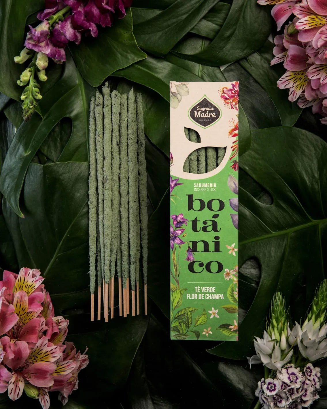 Incenso Natural Botânico Chá Verde e Flores de Champa 6 Varetas - Sagrada Madre